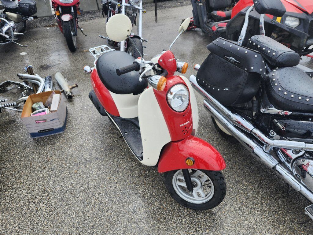 Honda CHF50 (Metropolitan)