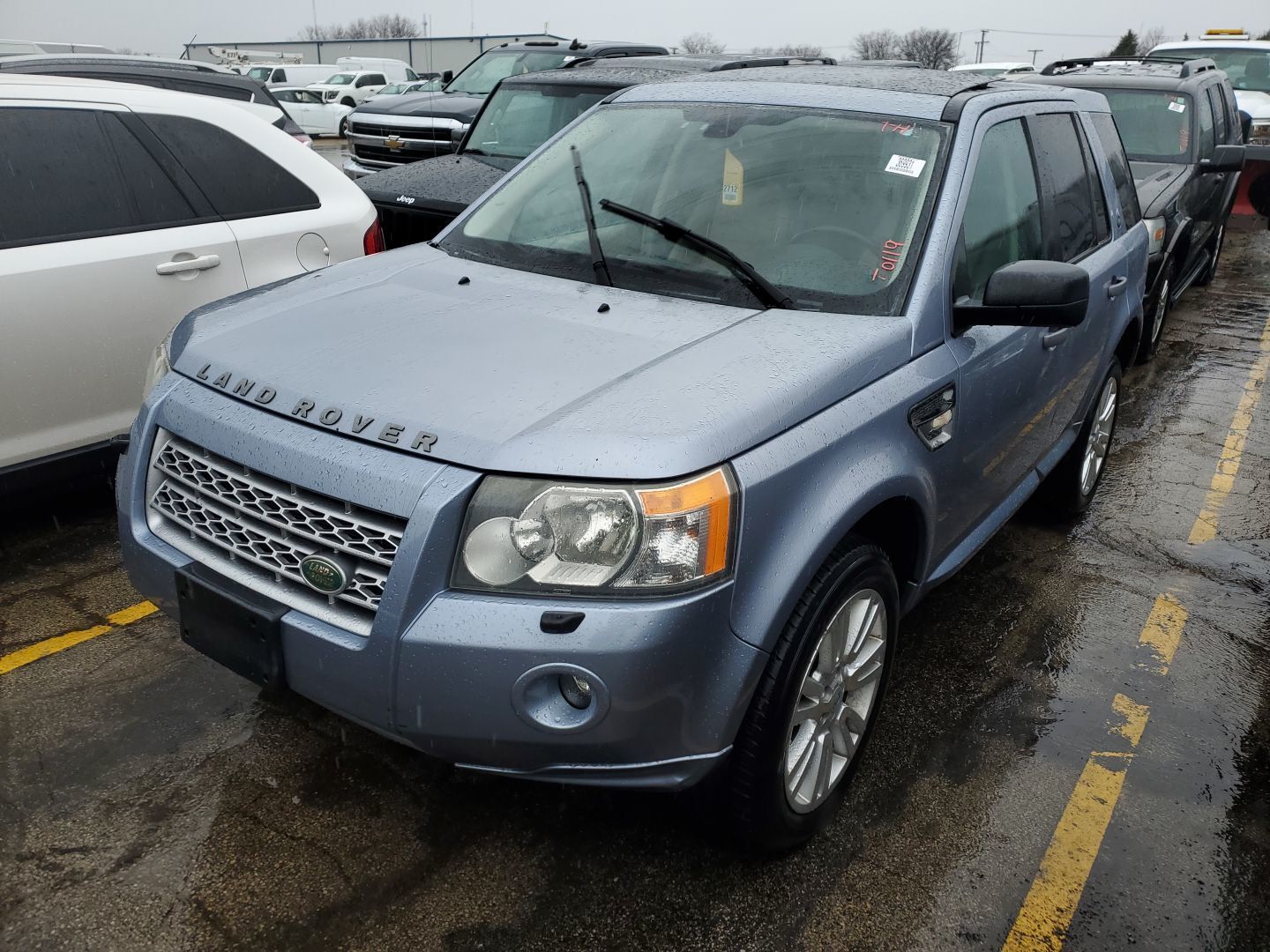 Land Rover LR2