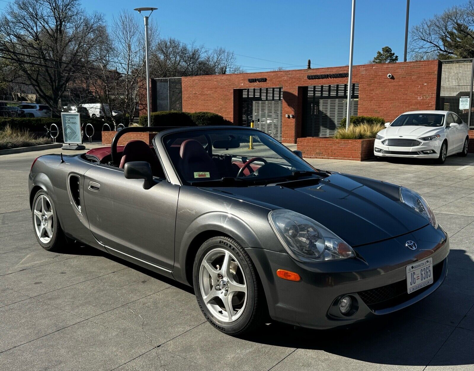 Toyota MR2