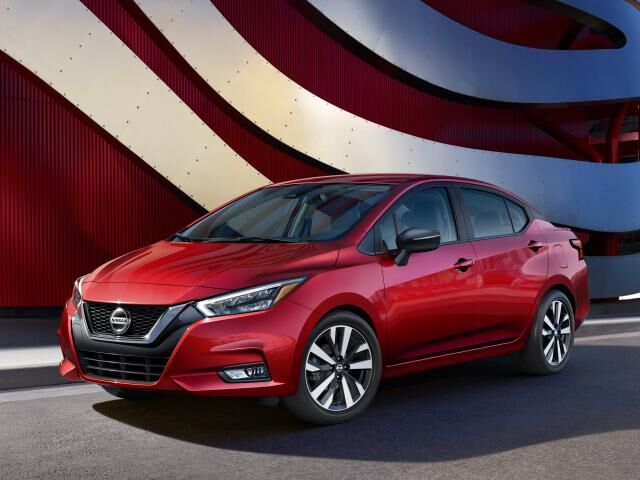 2021 NISSAN Versa