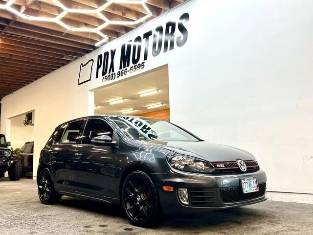 Volkswagen Golf GTI