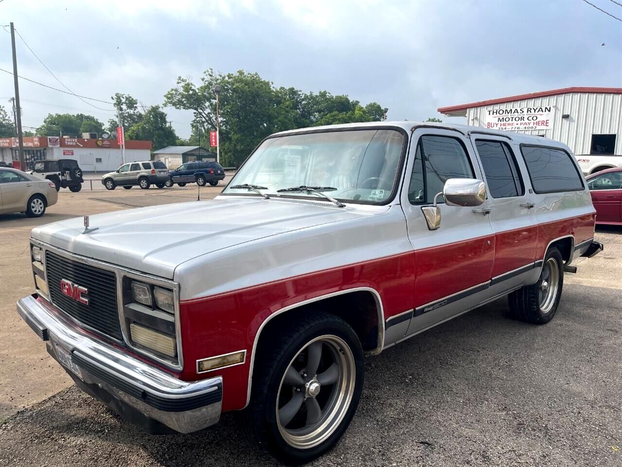 GMC Suburban