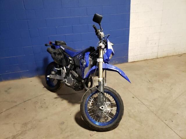 2023 SUZUKI DR-Z400SM