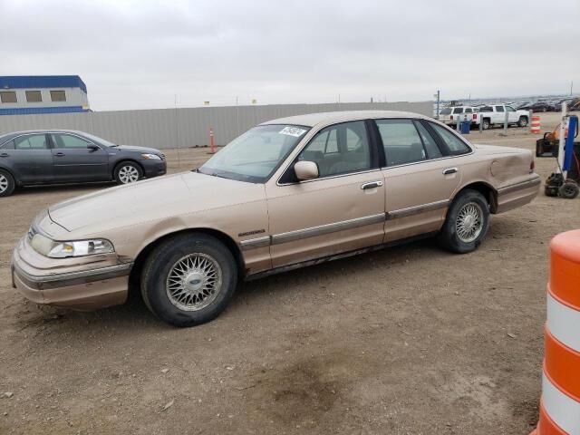 Ford Crown Victoria