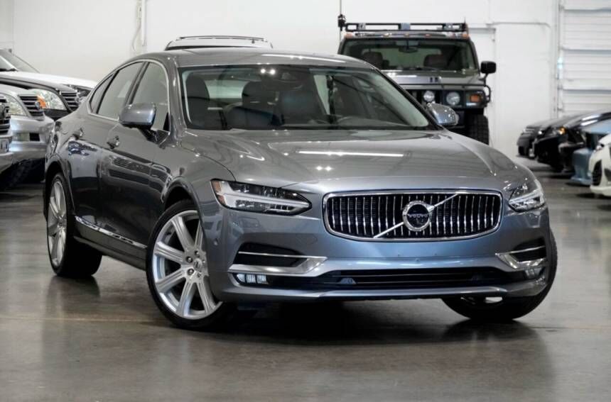 Volvo S90