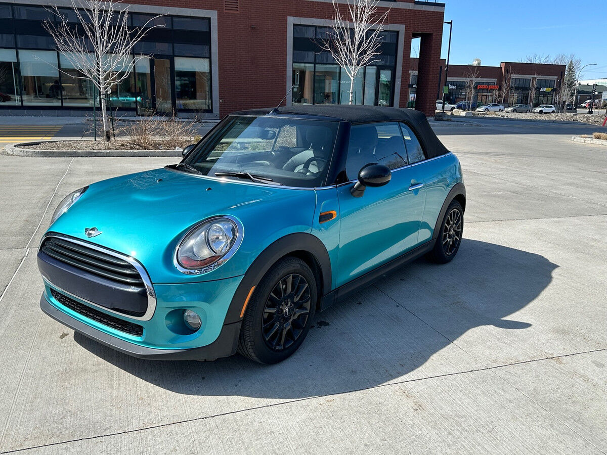 MINI Cooper Convertible