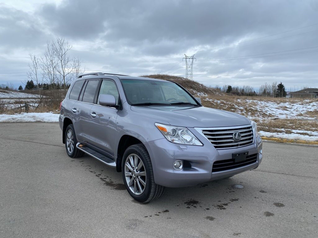 Lexus LX