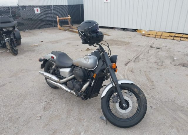 Honda VT750 (Shadow Phantom)