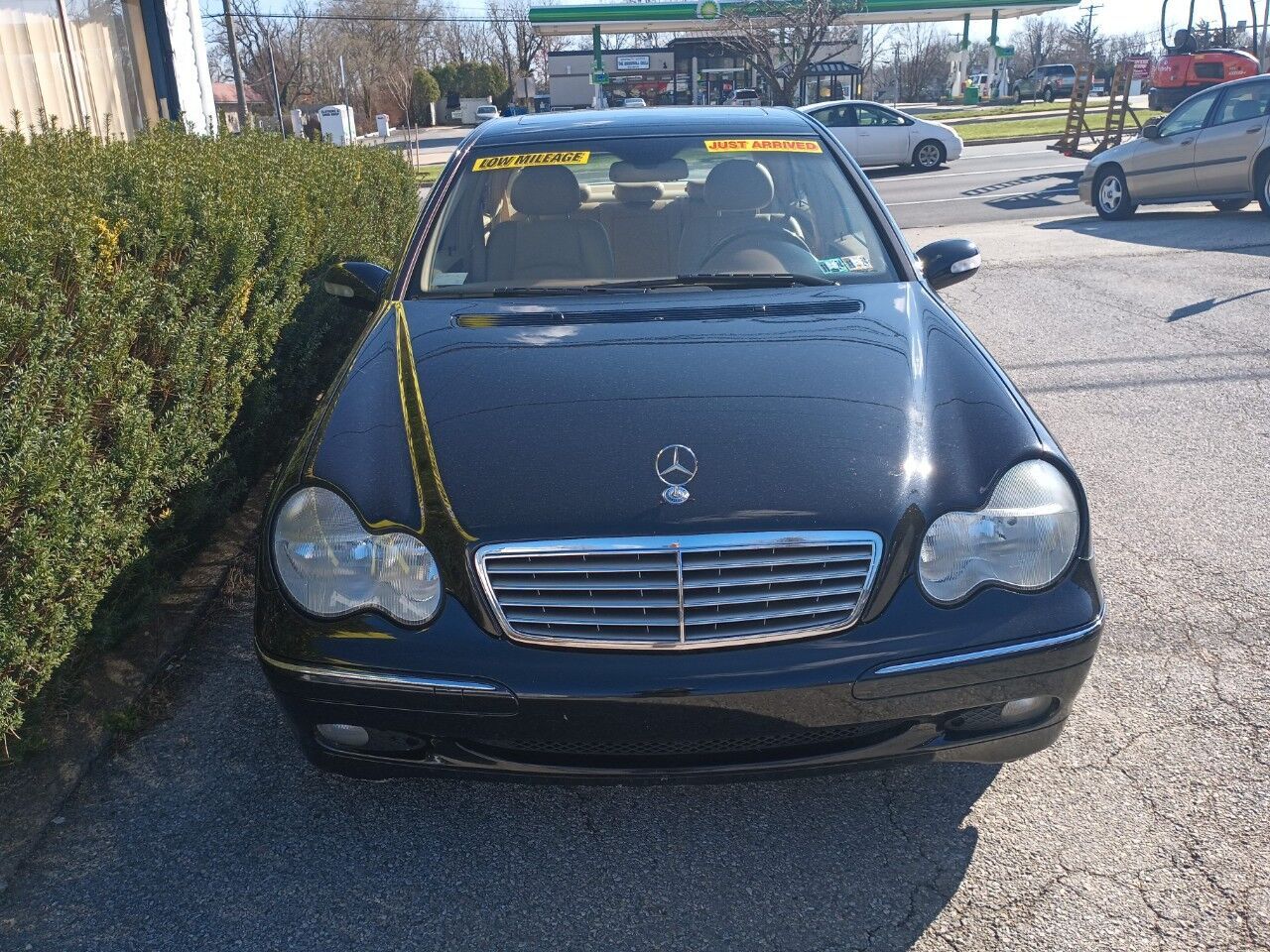 2004 MERCEDES-BENZ C-Class