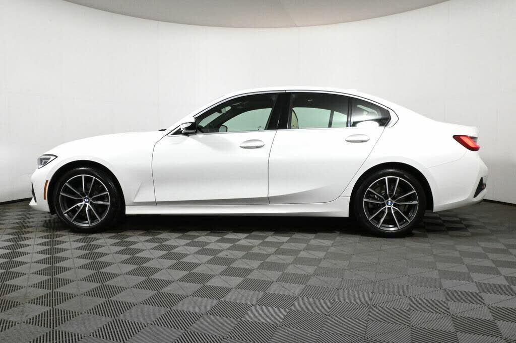 2021 BMW 330i