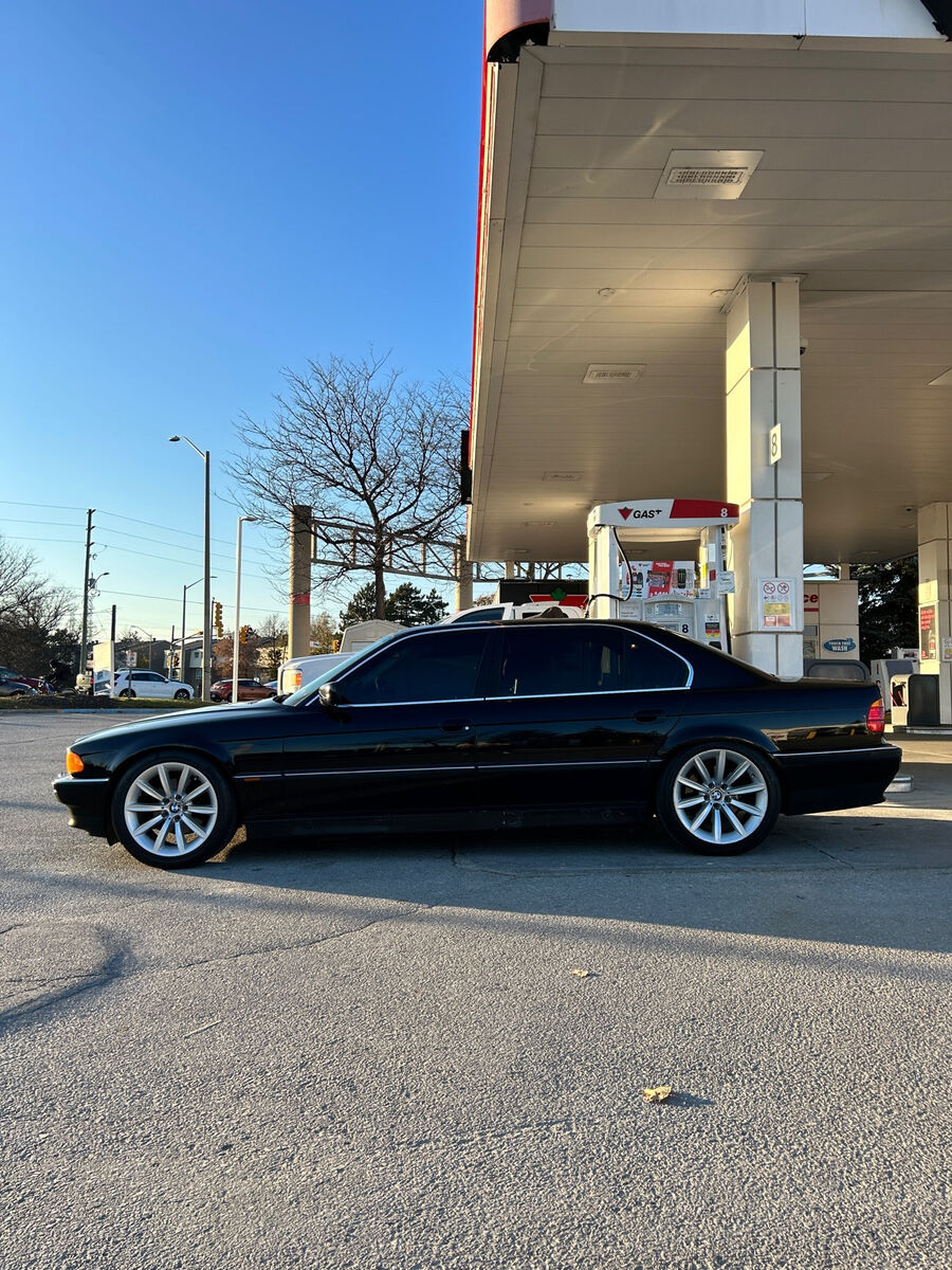 BMW 740iL