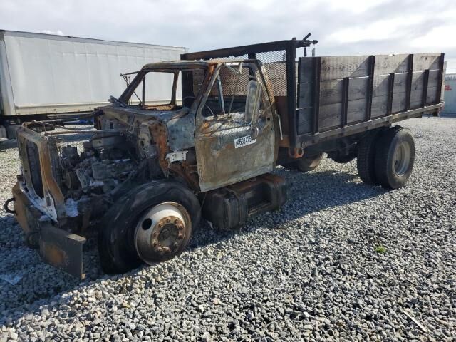 Ford F-700