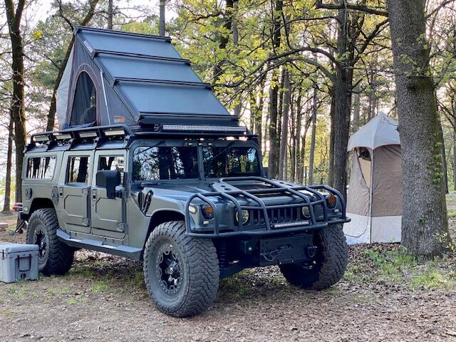 HUMMER H1