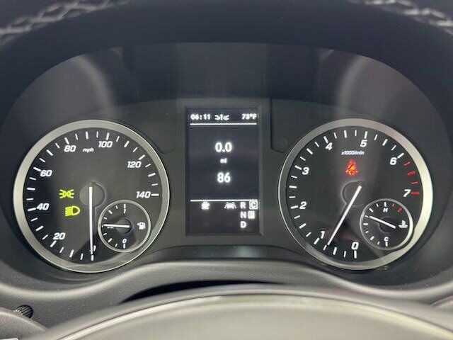 2023 Mercedes-Benz METRIS