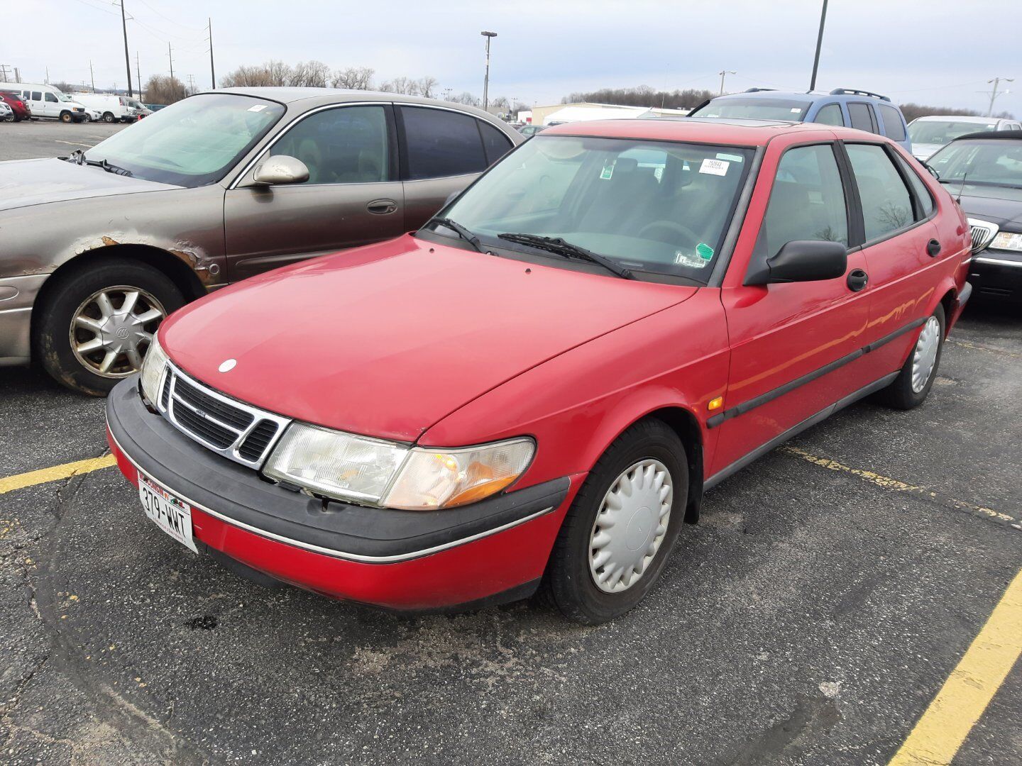 Saab 900