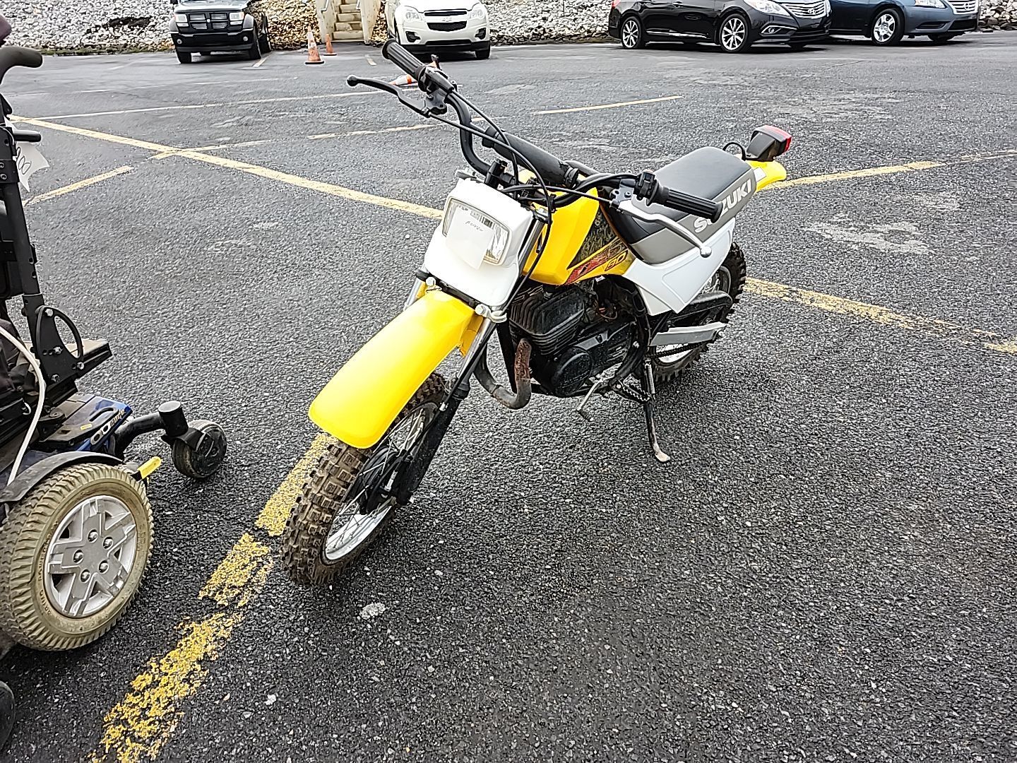 Suzuki DS80
