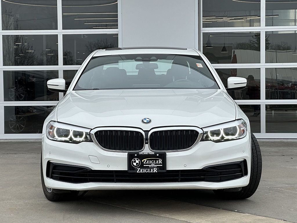 2020 BMW 530i