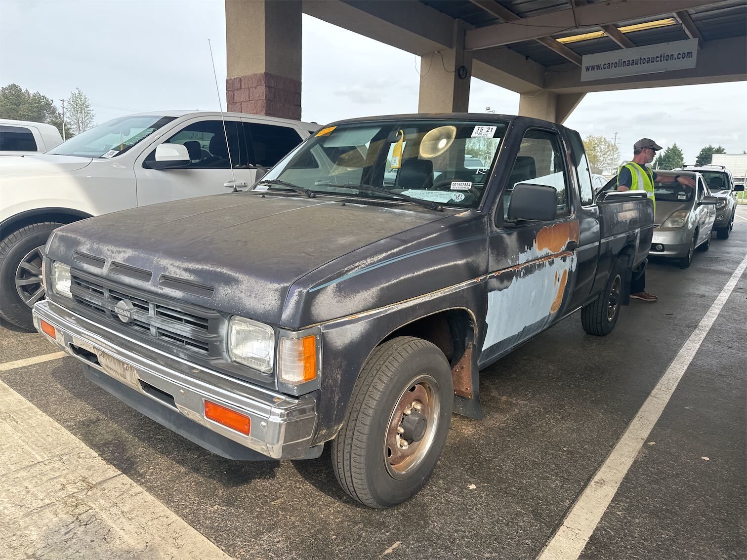 Nissan Pickup