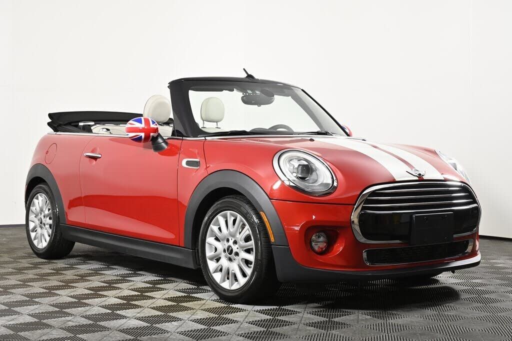 MINI Cooper Convertible