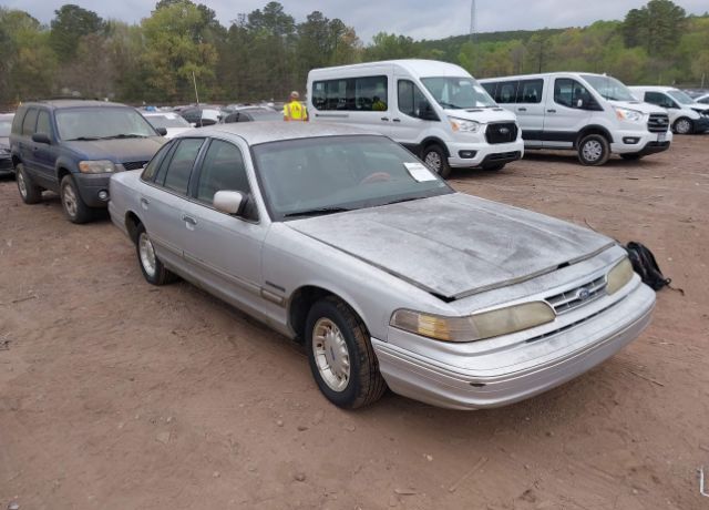 Ford Crown Victoria