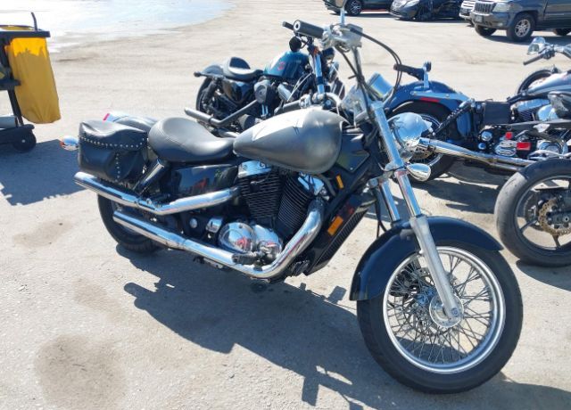 Honda VT1100C2 (SHADOW ACE)