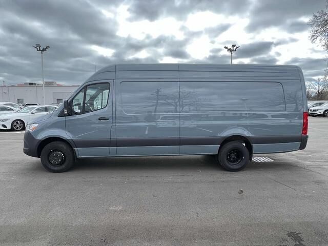2024 Mercedes-Benz Sprinter