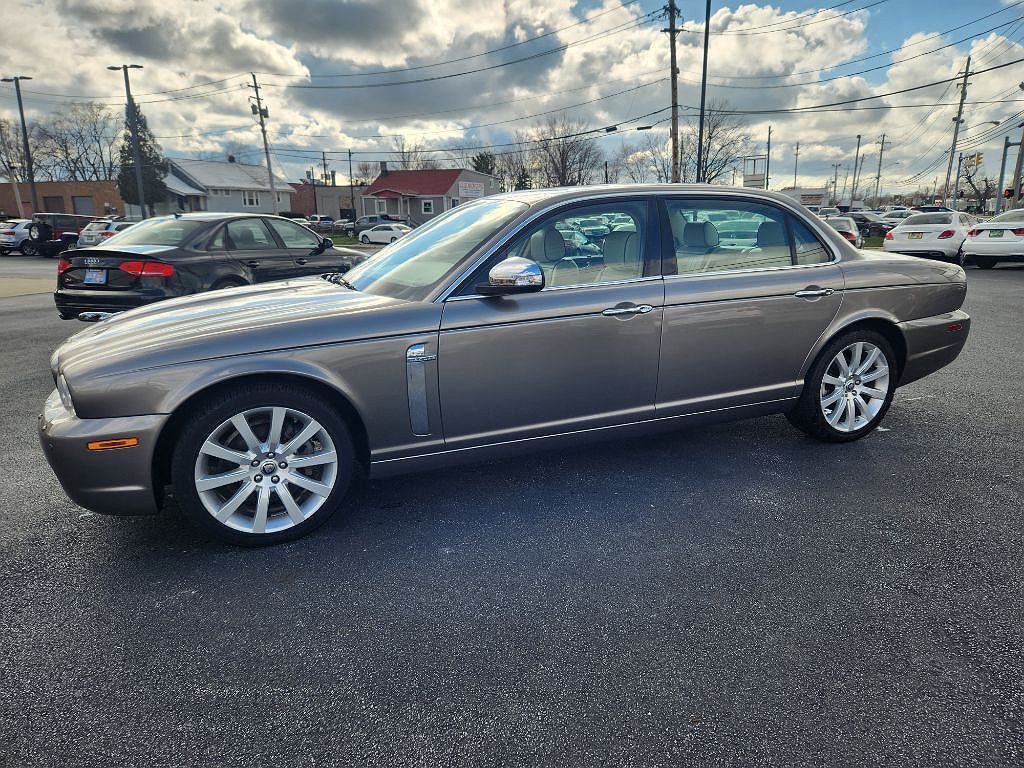 2008 JAGUAR XJ