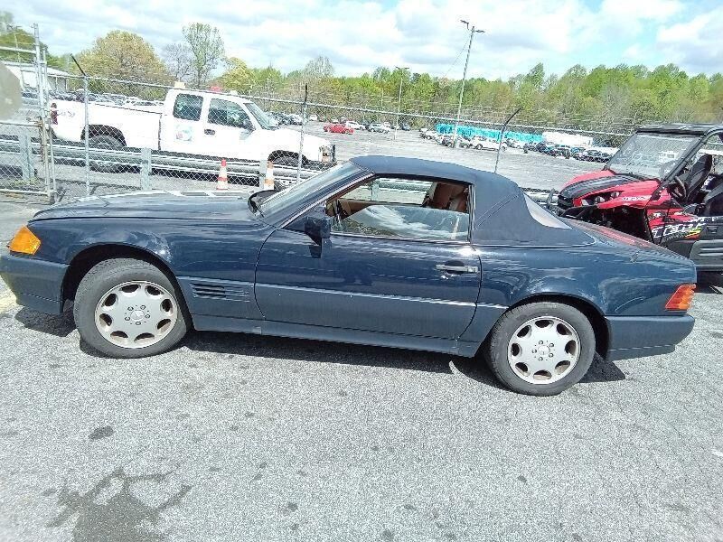 Mercedes-Benz SL-Class