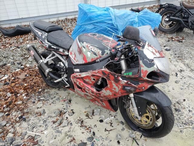 Suzuki GSX-R750