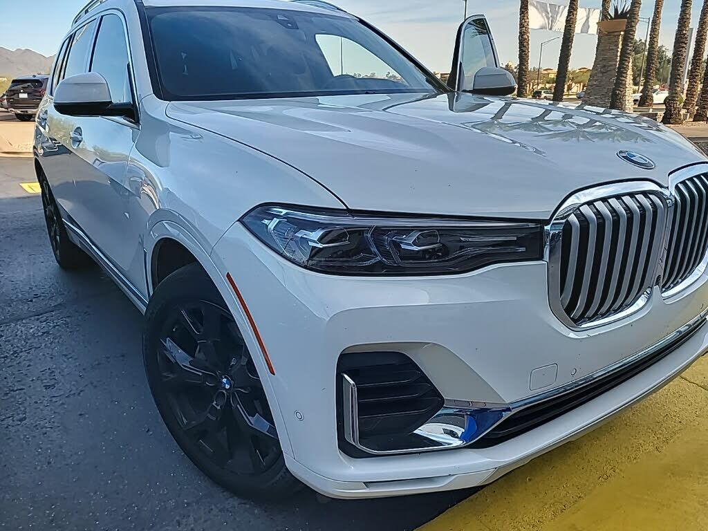 2021 BMW X7