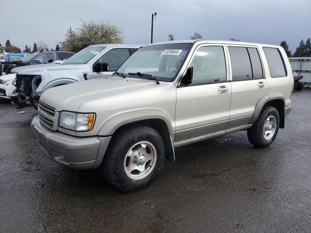 Isuzu Trooper