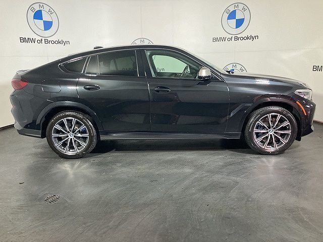 2021 BMW X6