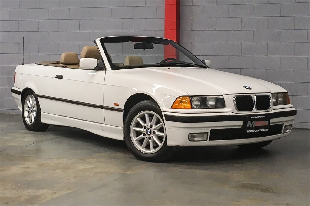 BMW 328iC