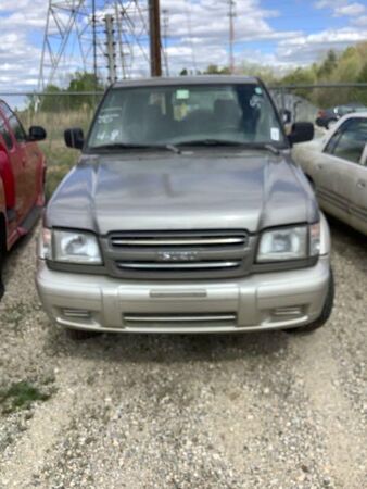 Isuzu Trooper