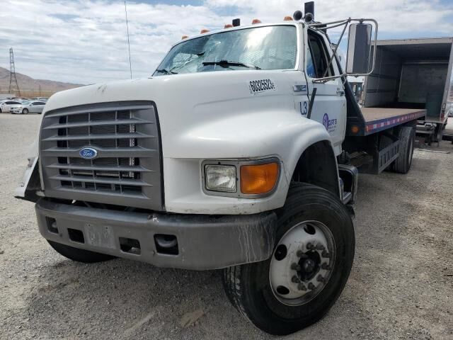 Ford F-800
