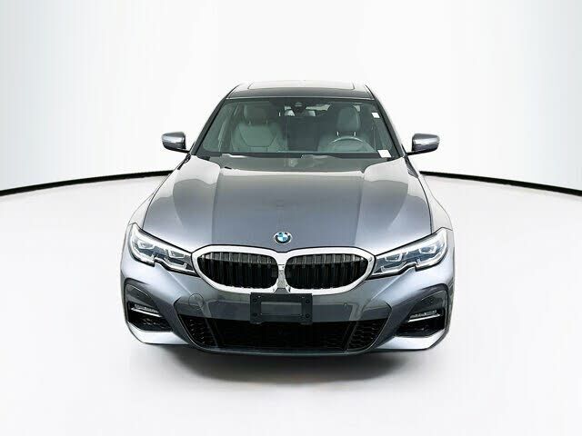 2021 BMW 330i