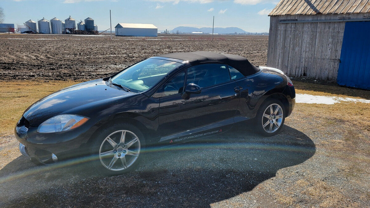 Mitsubishi Eclipse Spyder