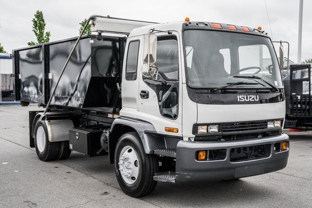 Isuzu T7F