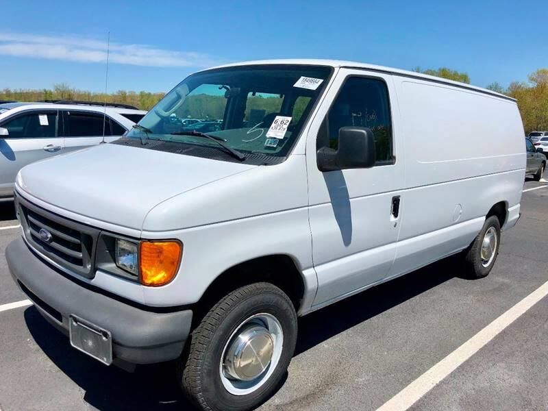 2003 FORD E-250