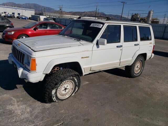 Jeep Cherokee