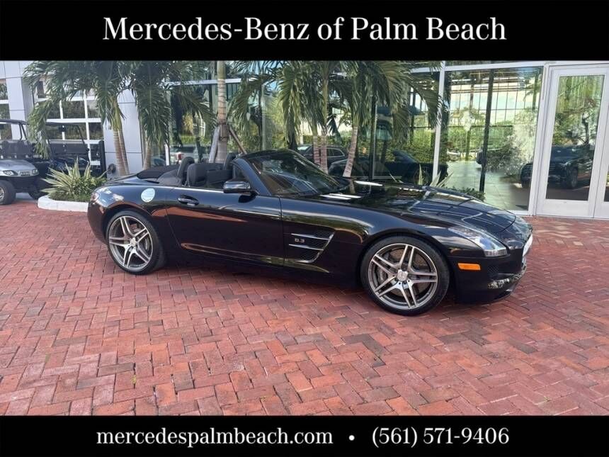 Mercedes-Benz SLS-Class