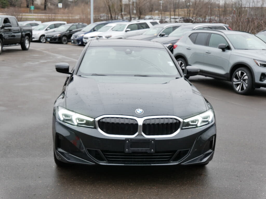 2023 BMW 330i