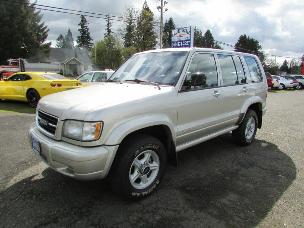 Isuzu Trooper