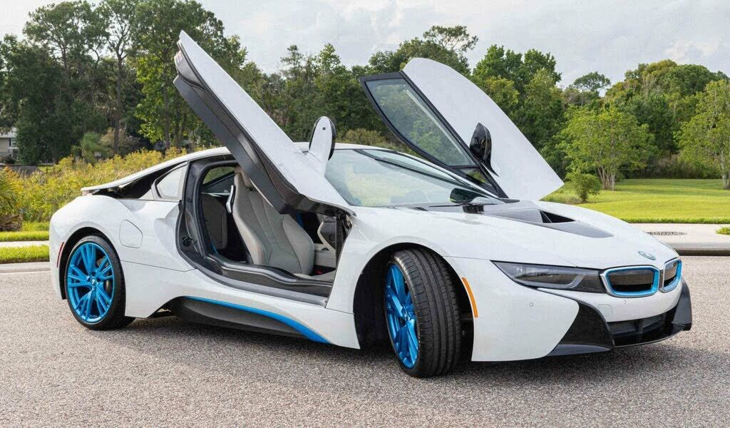 BMW i8
