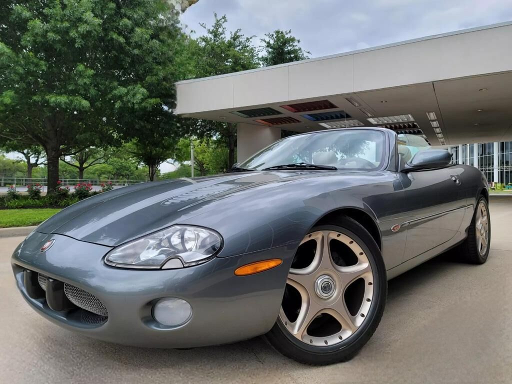Jaguar XK