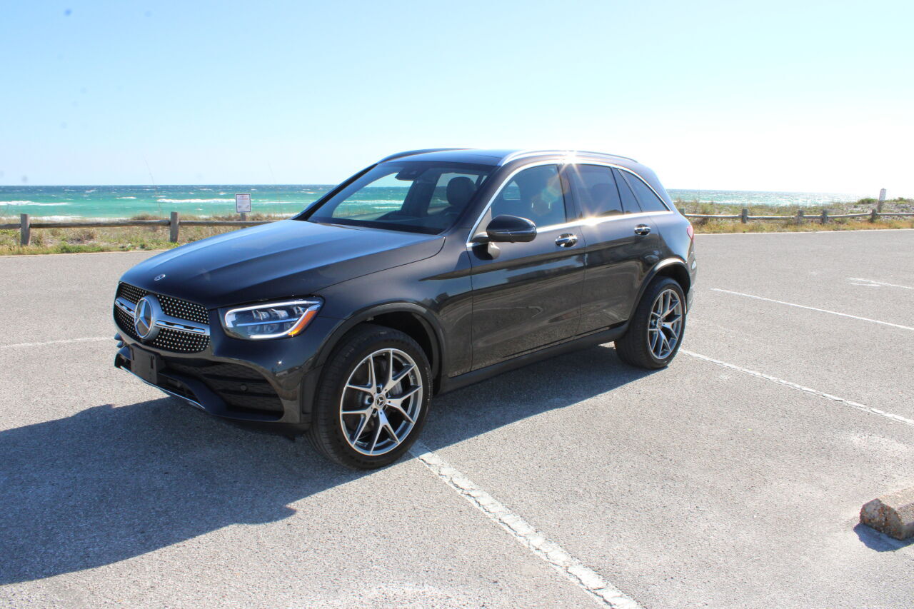 2022 MERCEDES-BENZ GLC-Class
