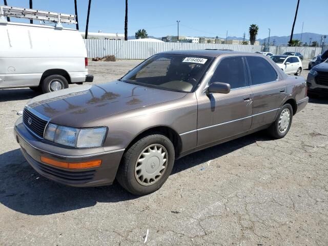 Lexus LS