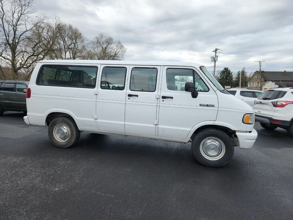 Dodge Ram Wagon