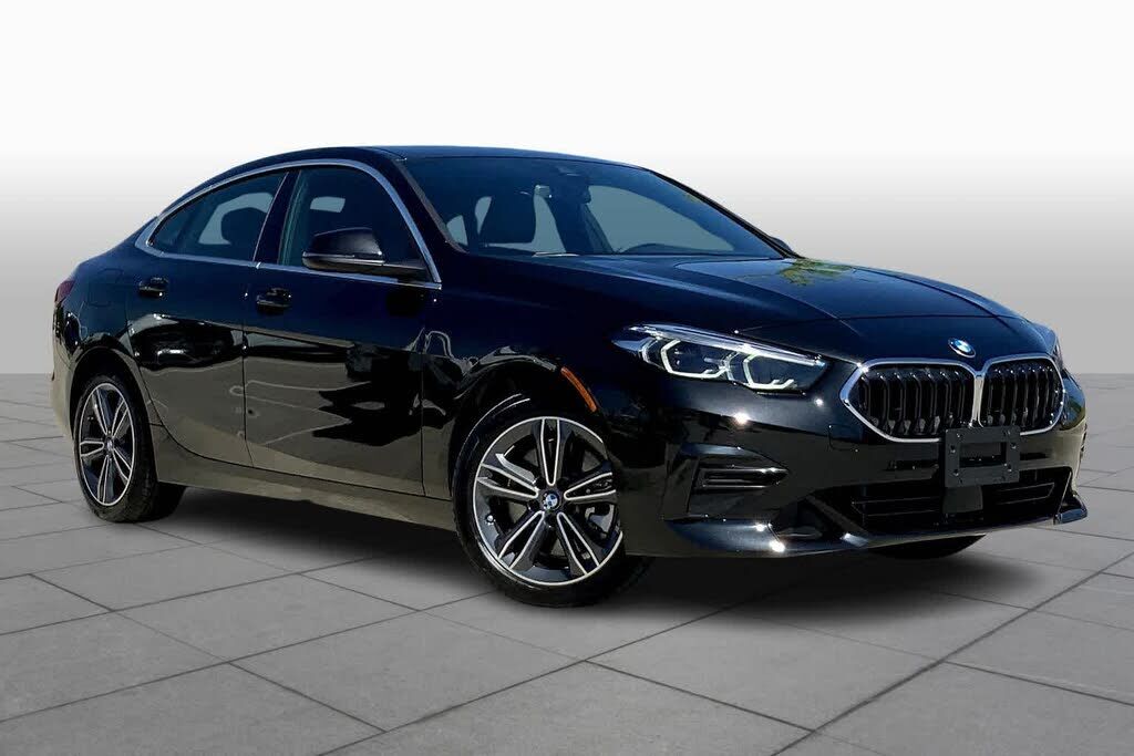 2023 BMW 228i