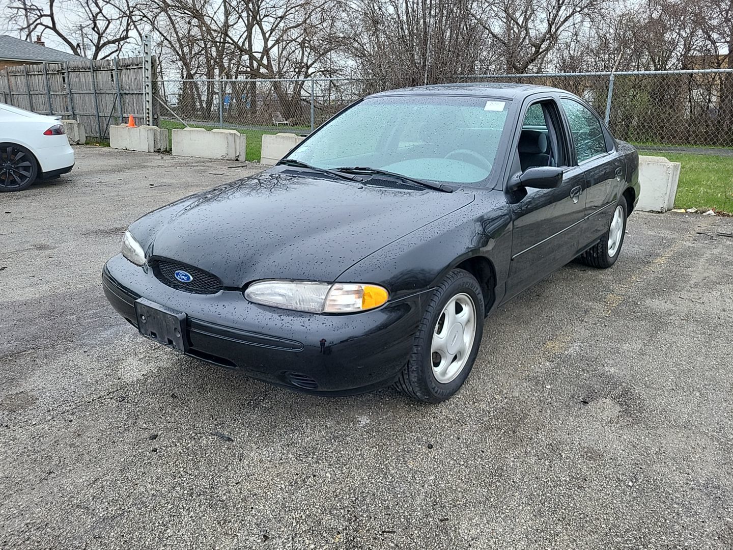 Ford Contour